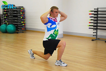 Упражнения для бёдер: выпады вперед-назад Упражнения для бёдер: выпады вперед-назад