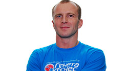 Роман Шаров разработал комплекс упражнений на плечи для мужчин Роман Шаров разработал комплекс упражнений на плечи для мужчин