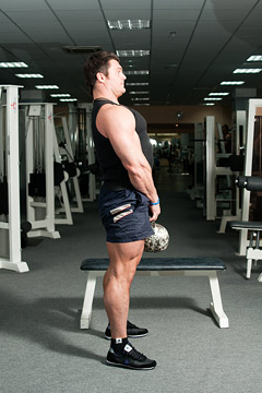 Комплекс упражнений с гирей, становая тяга с гирей Комплекс упражнений с гирей, становая тяга с гирей